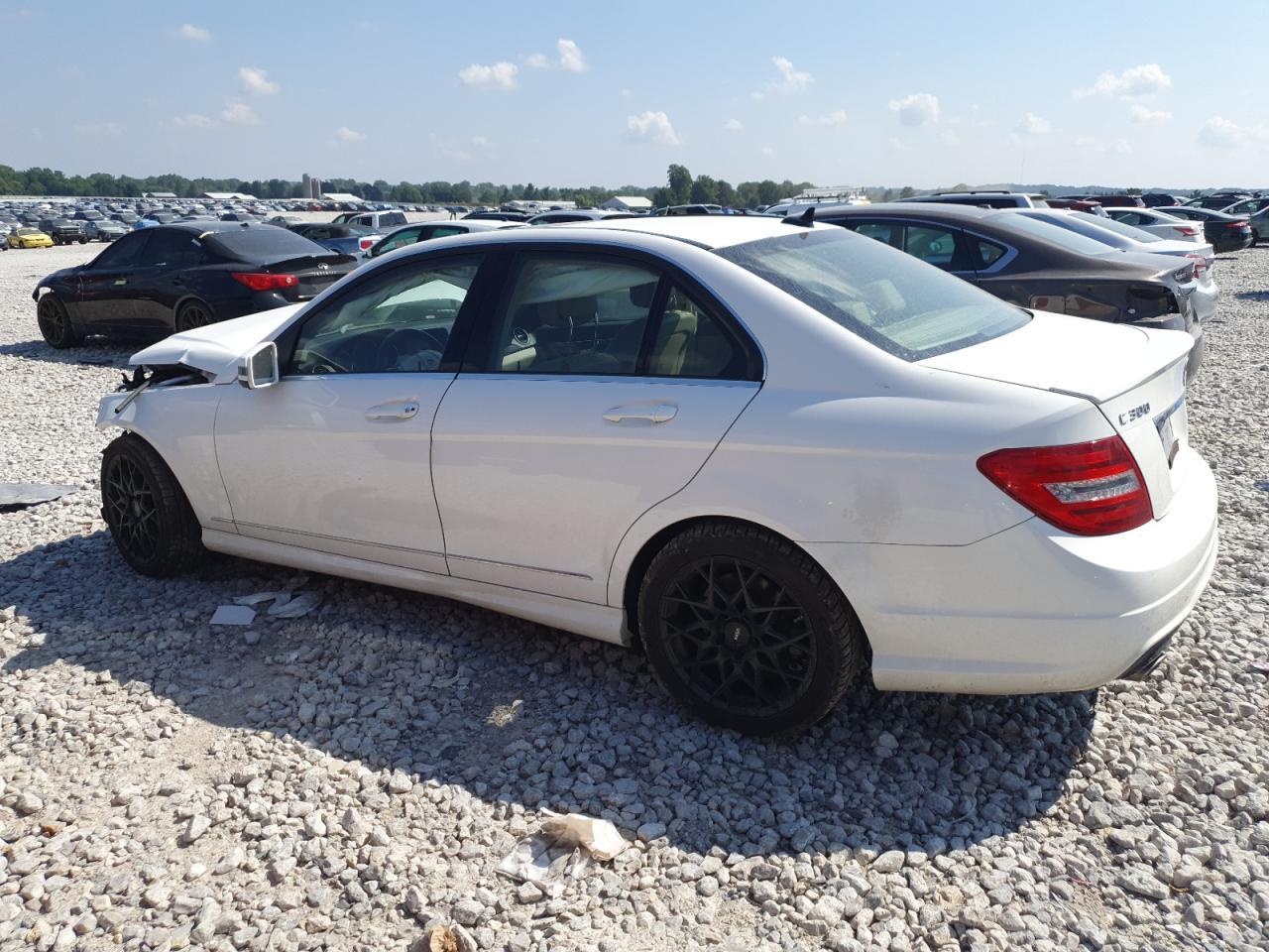 2014 Mercedes-Benz C 300 4Matic - Image 2