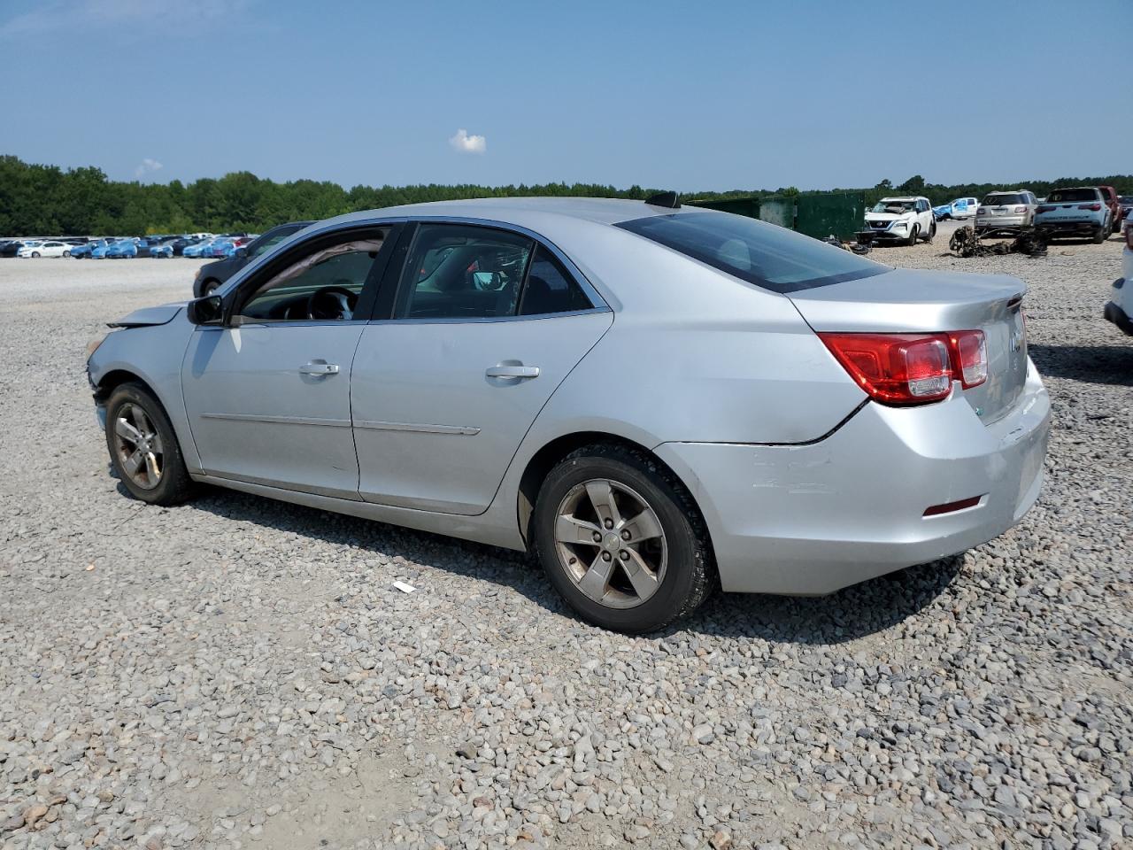 2014 Chevrolet Malibu Ls - Фото 2