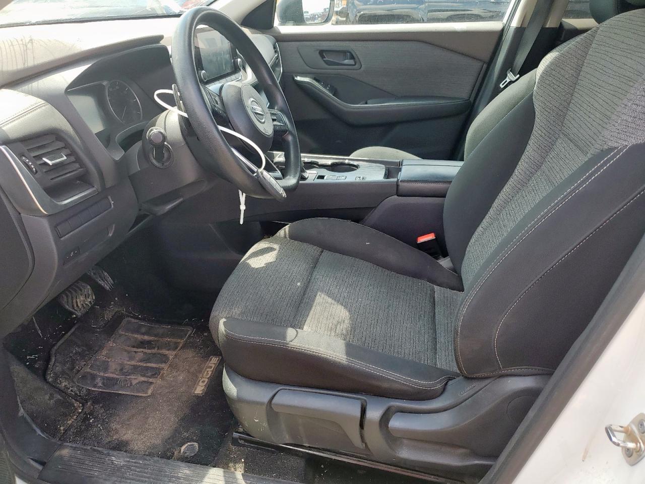 2021 Nissan Rogue S - Image 7