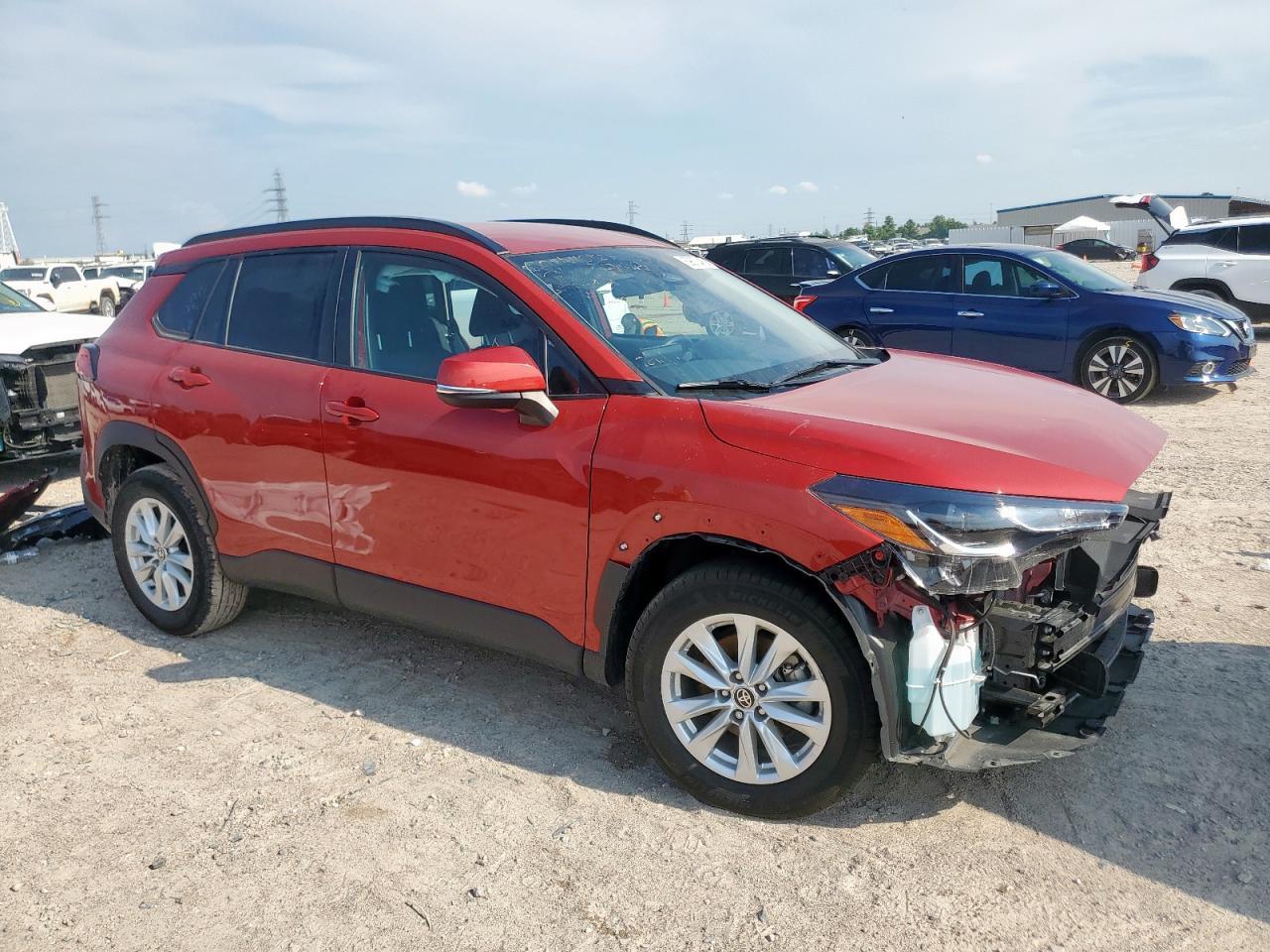 2024 Toyota Corolla Cross Le - Фото 4