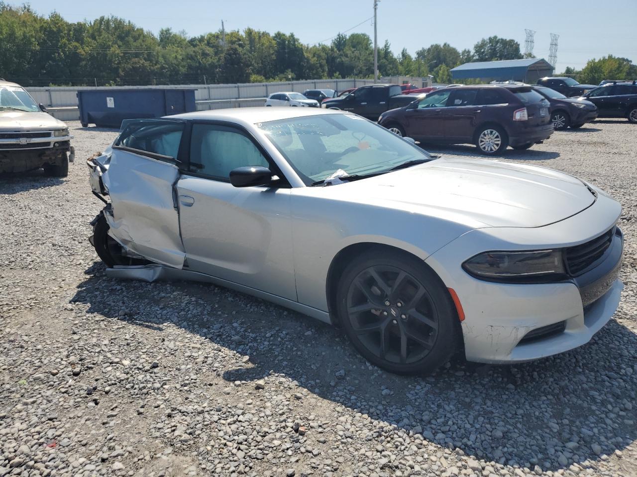 2022 Dodge Charger Sxt - Фото 4