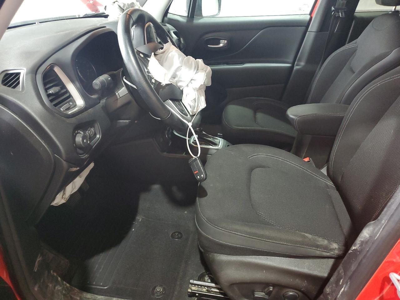 2023 Jeep Renegade Latitude - Фото 7