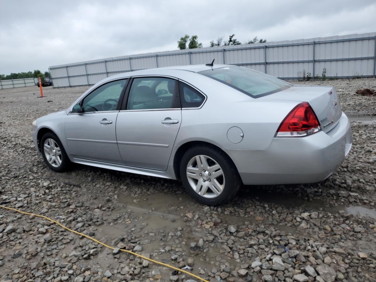 2014 Chevrolet Impala Limited Lt - Image 2