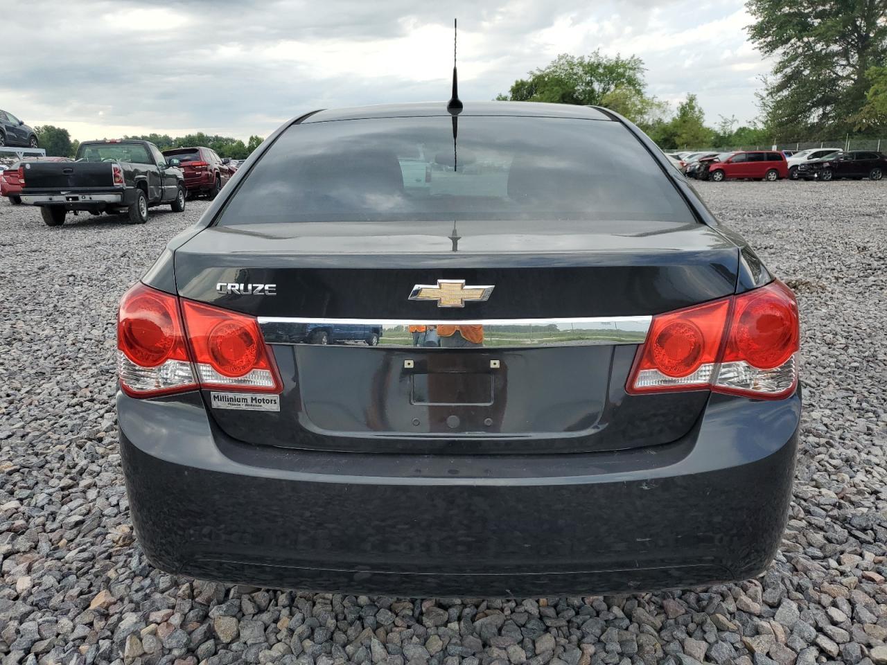 2014 Chevrolet Cruze Ls - Фото 6