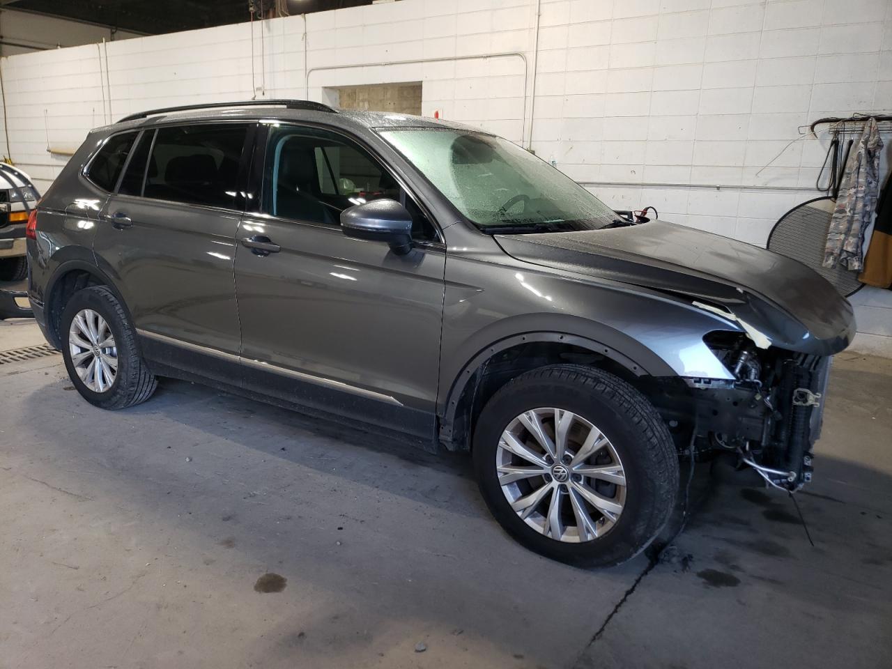 2018 Volkswagen Tiguan Se - Image 4