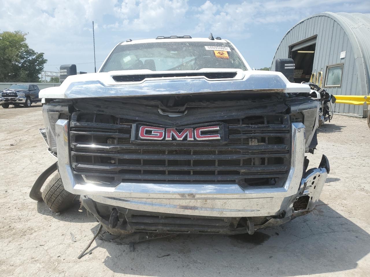 2024 GMC Sierra K3500 - Фото 5