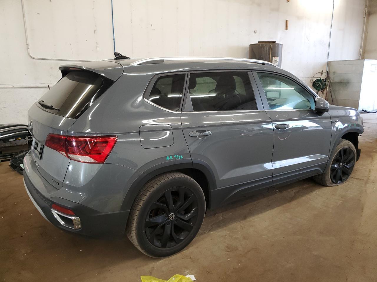 2022 Volkswagen Taos Se Iq Drive - Фото 3
