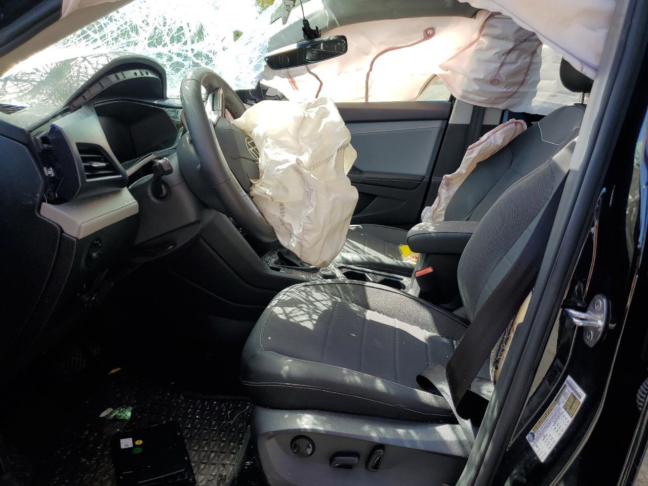 2024 Volkswagen Taos Se - Фото 7