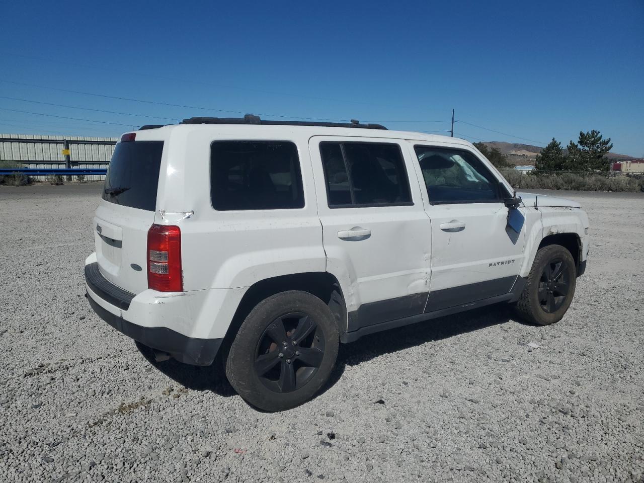 2013 Jeep Patriot Latitude - Фото 3