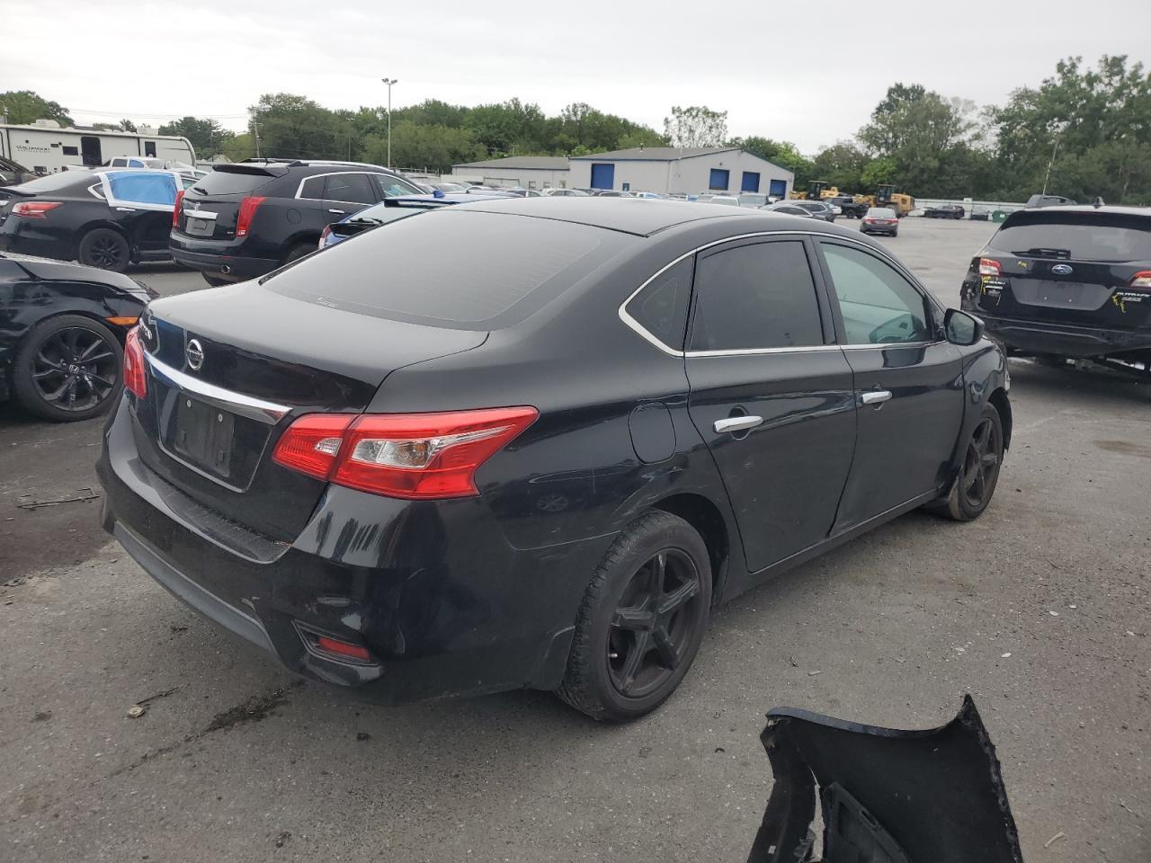 2016 Nissan Sentra S - Image 3