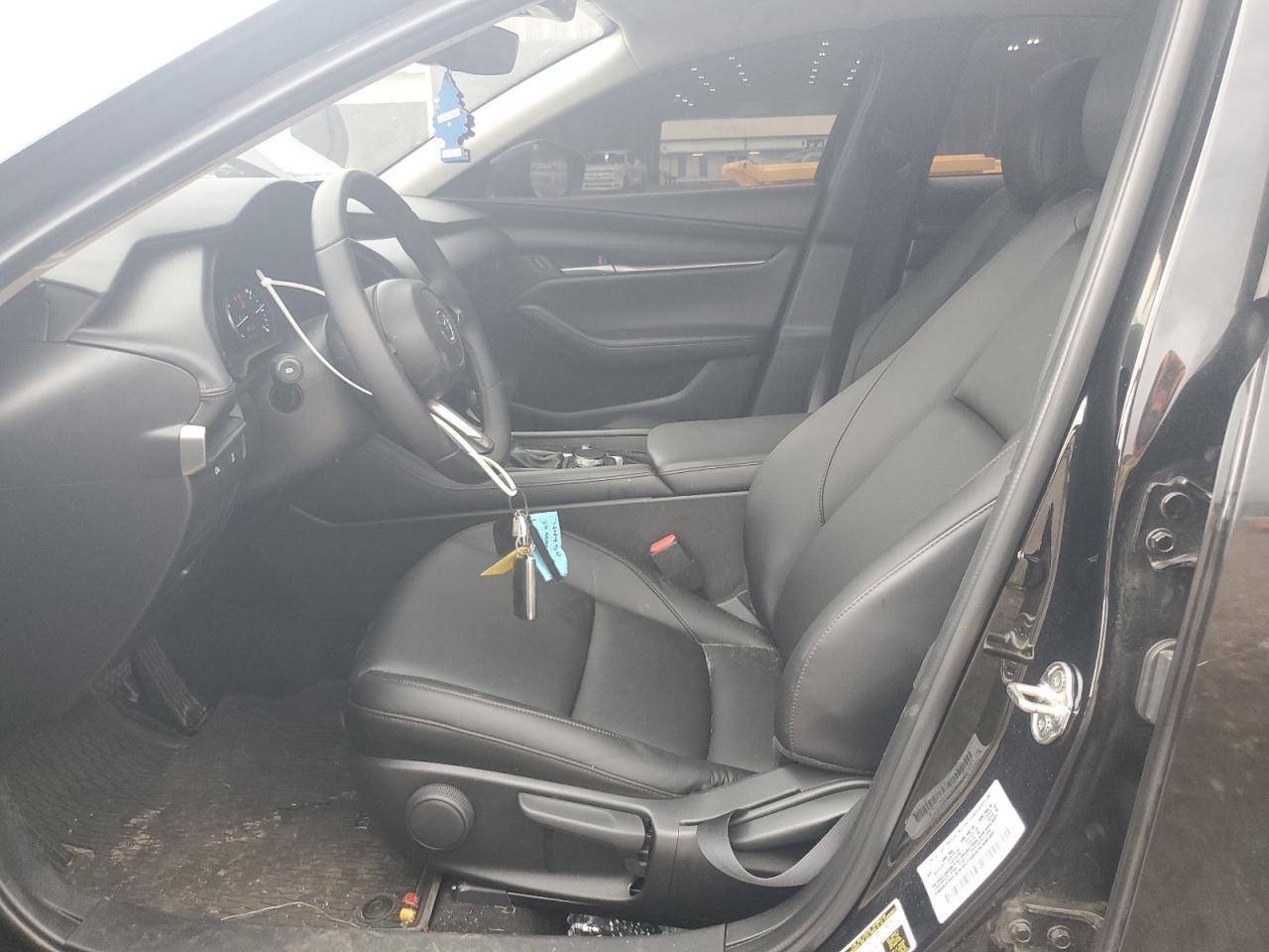 2025 Mazda 3 Select Sport - Фото 7