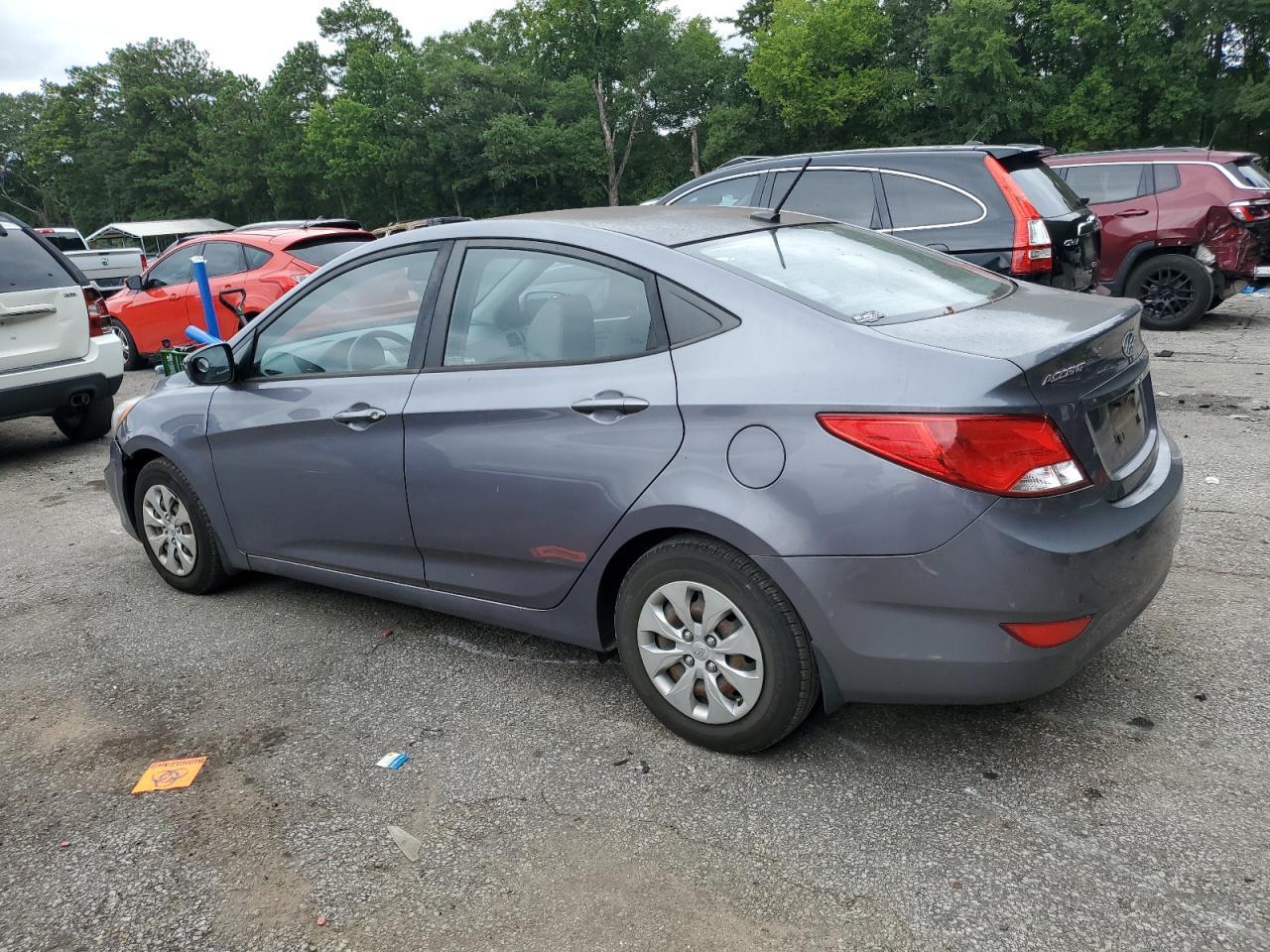 2016 Hyundai Accent Se - Фото 2