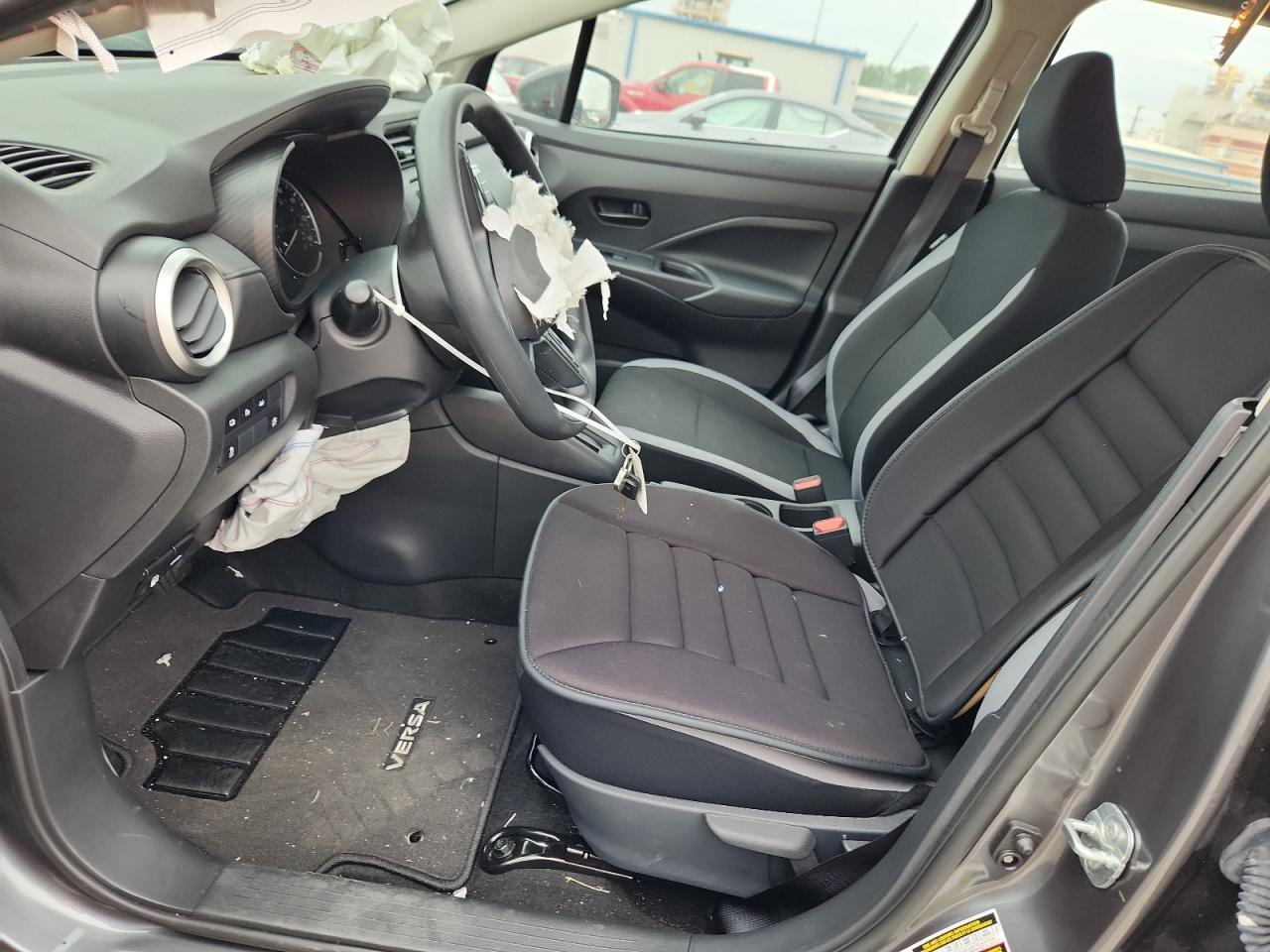 2025 Nissan Versa S - Фото 7