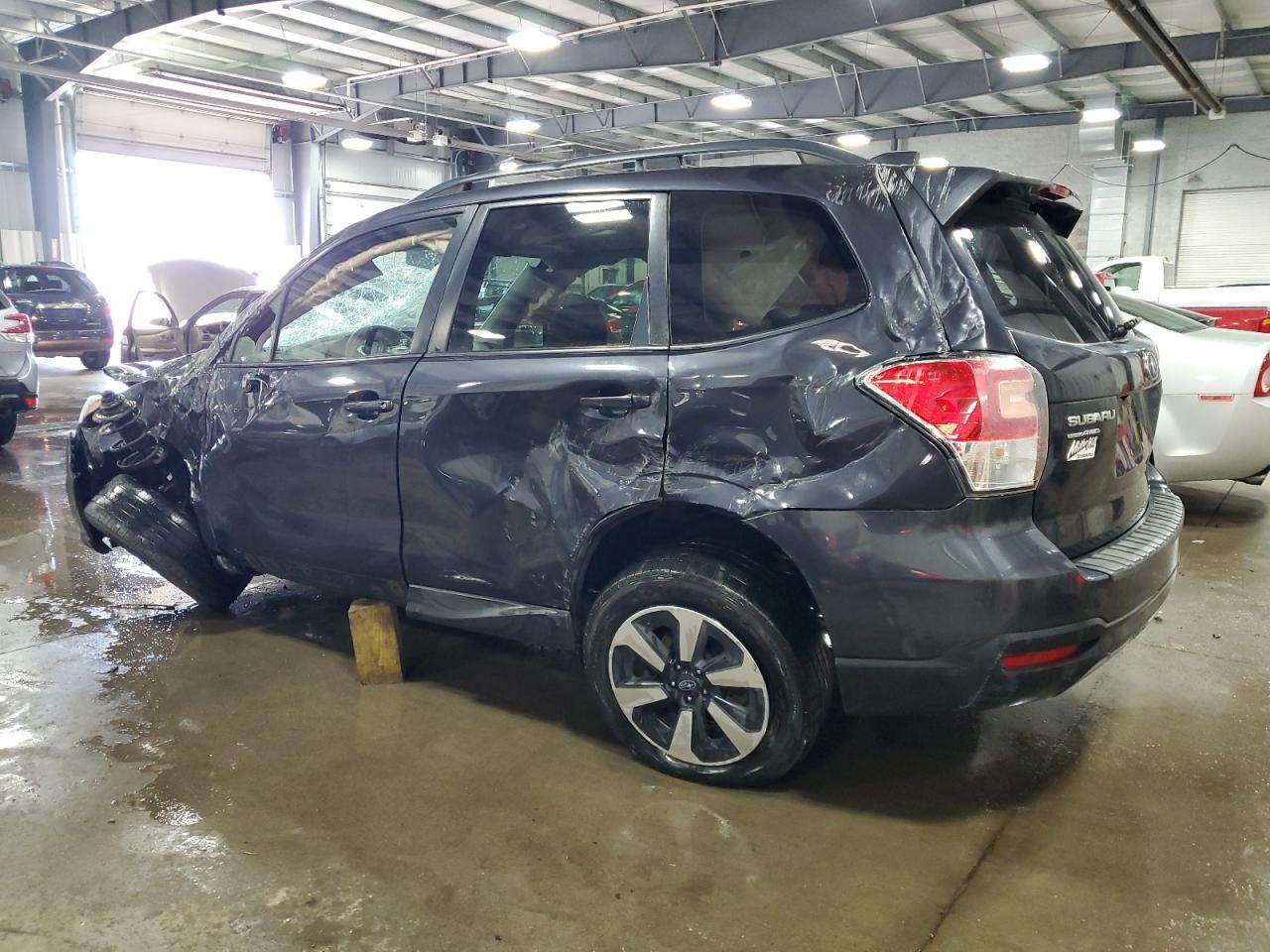 2017 Subaru Forester 2.5I Premium - Фото 2