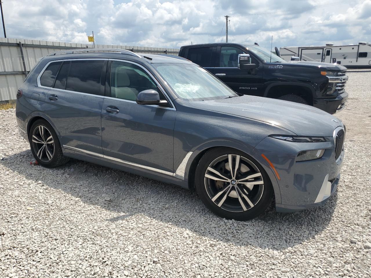 2023 BMW X7 xDrive40I - Фото 4