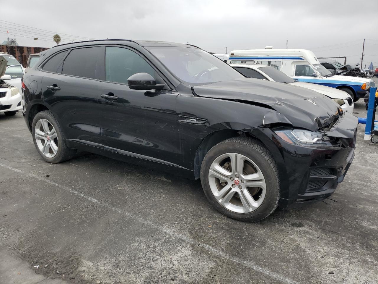 2017 Jaguar F-Pace R - Sport - Фото 4