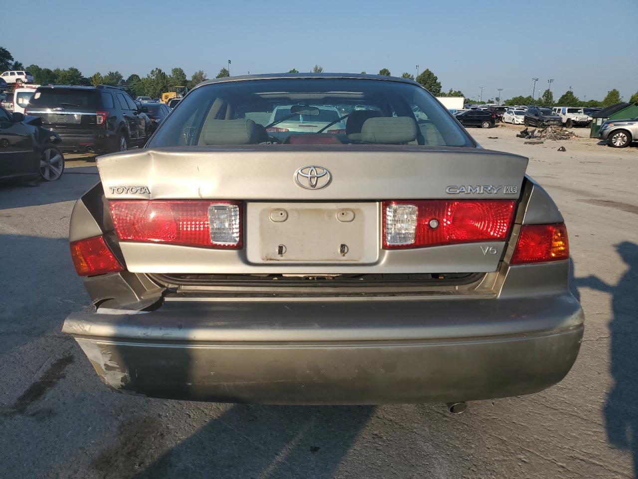 2001 Toyota Camry Le - Фото 6