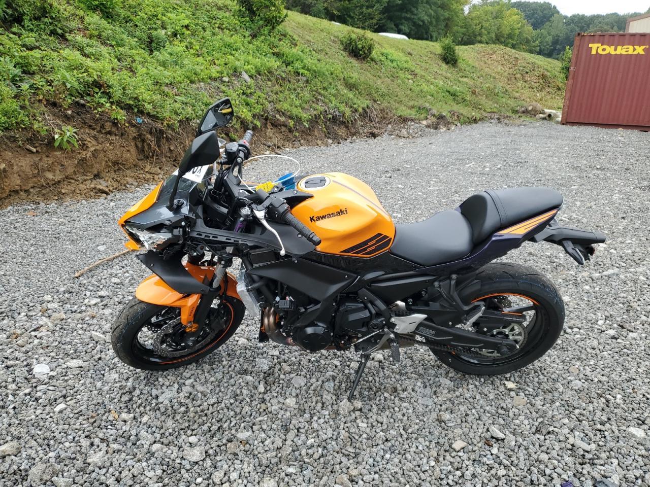 2025 Kawasaki Ex650 P - Image 3