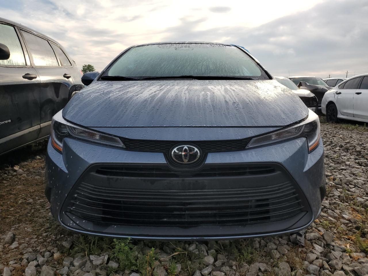 2025 Toyota Corolla Le - Image 5