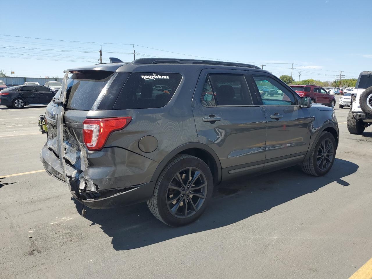 2017 Ford Explorer Xlt - Image 3