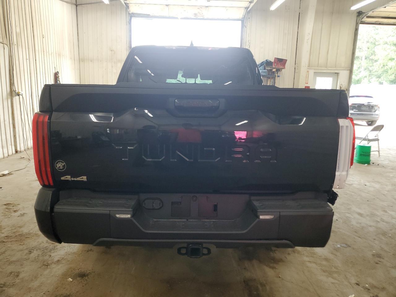 2025 Toyota Tundra Crewmax Sr - Фото 6