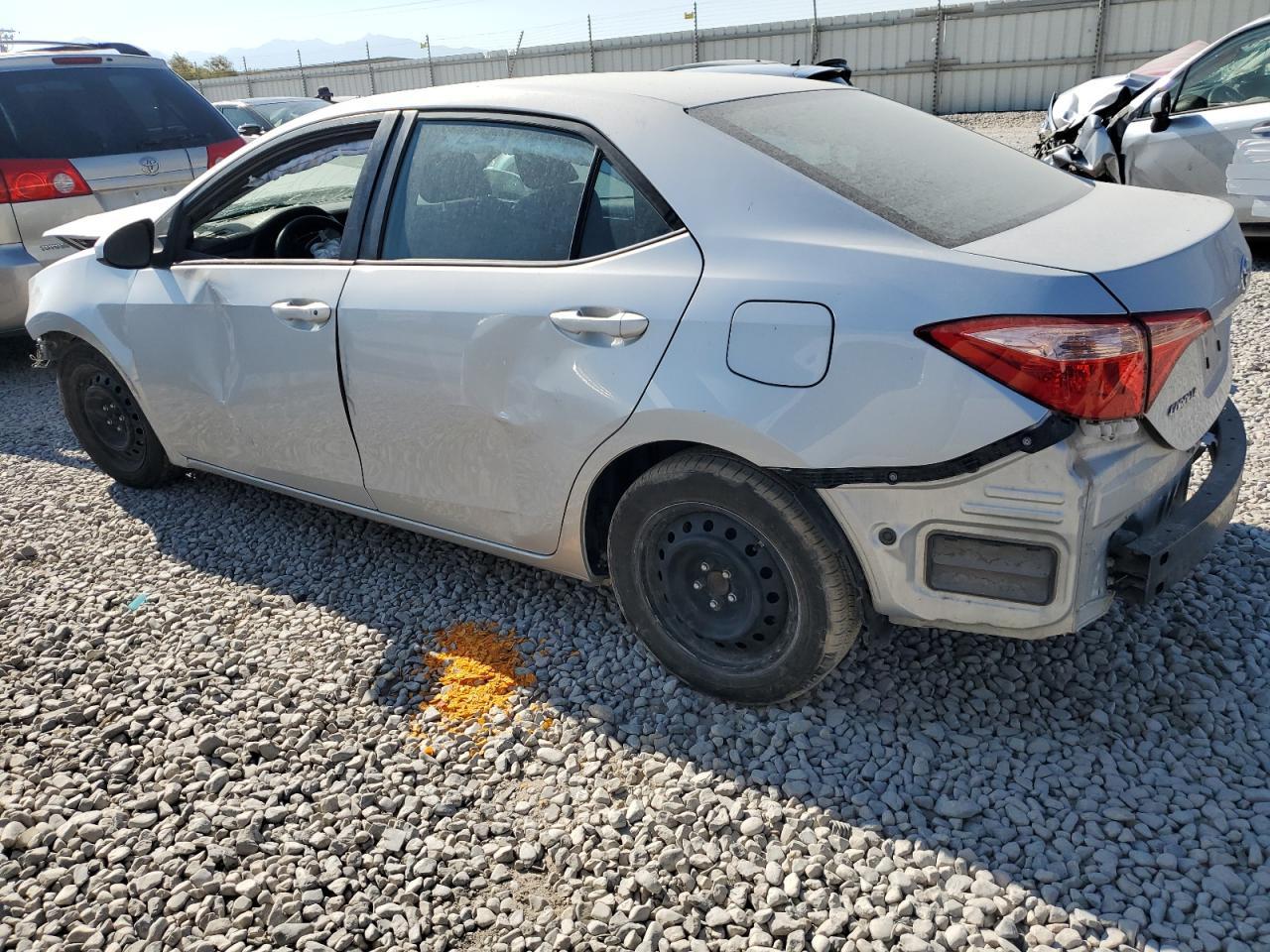 2019 Toyota Corolla Le - Фото 2