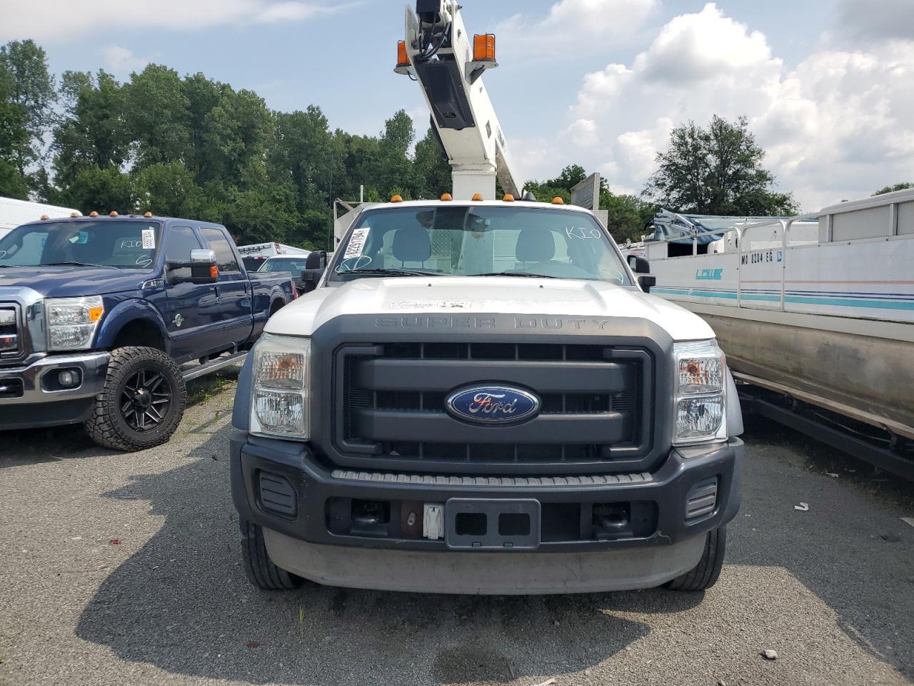 2014 Ford F450 Super Duty - Image 5