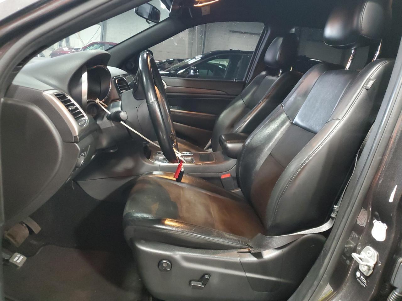 2021 Jeep Grand Cherokee Laredo - Image 7