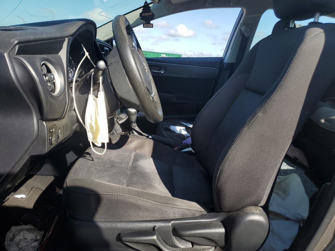 2017 Toyota Corolla L - Фото 7