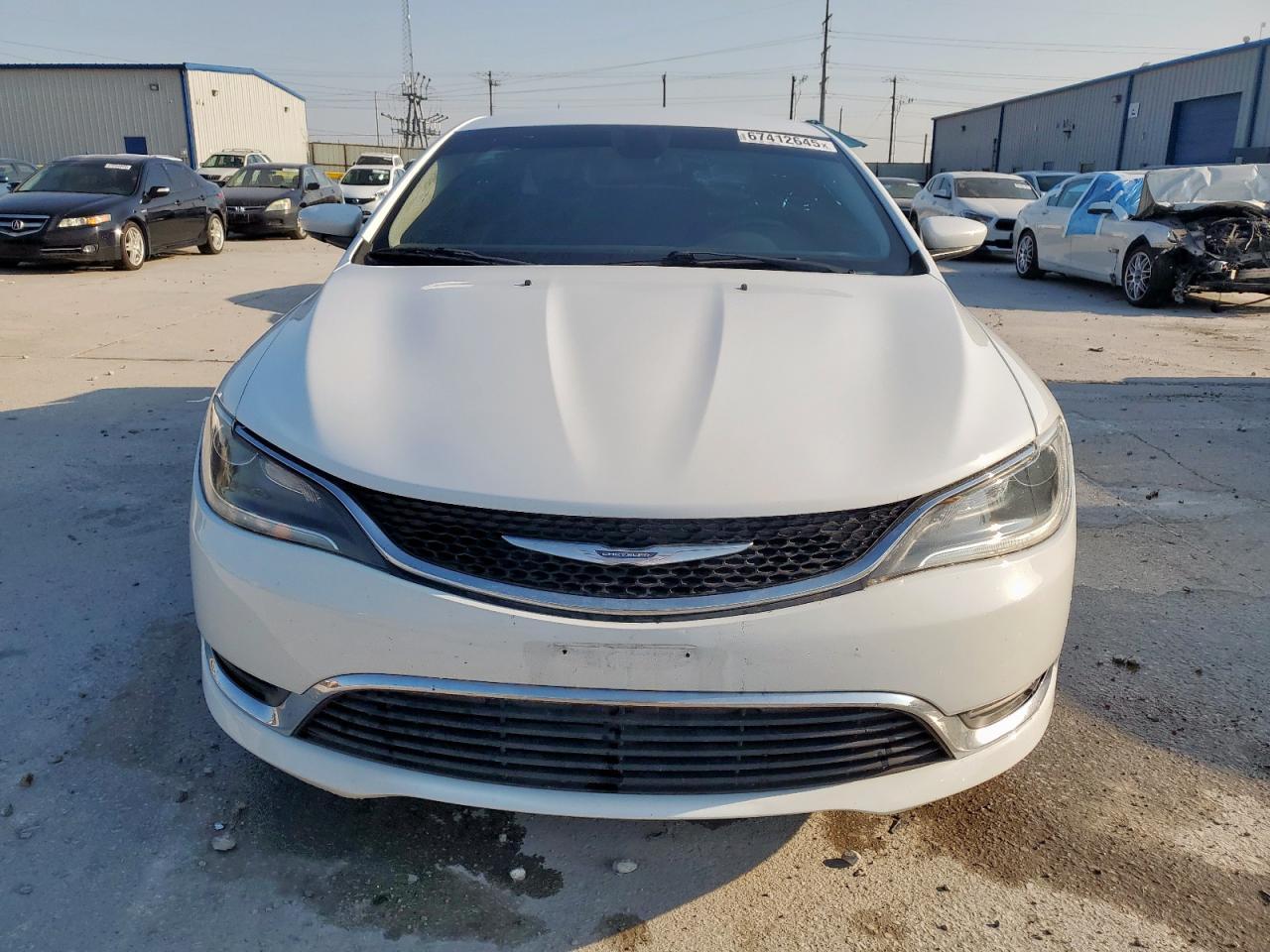 2015 Chrysler 200 Limited - Image 5
