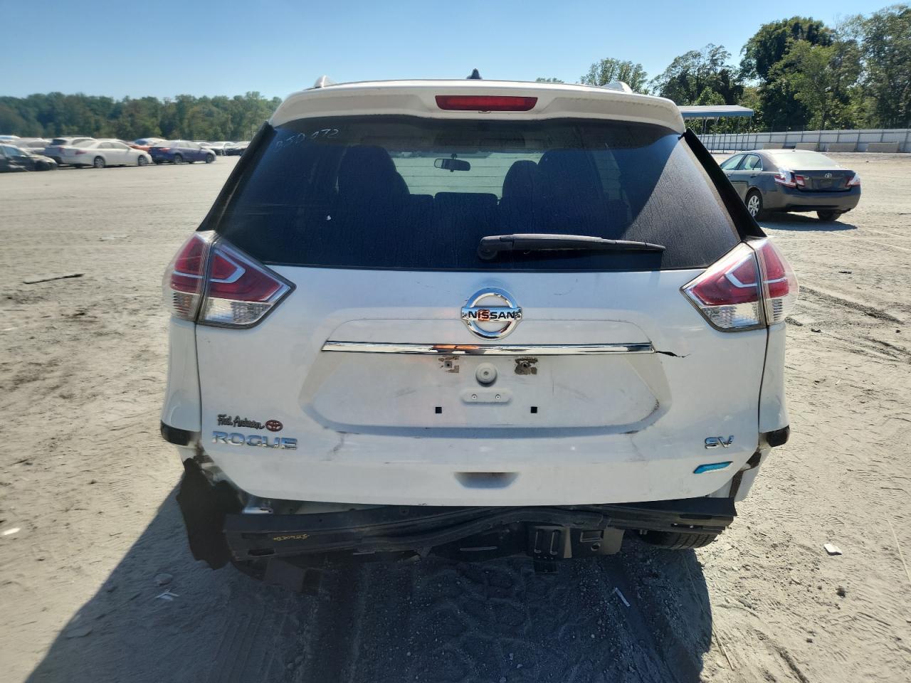 2014 Nissan Rogue S - Фото 6