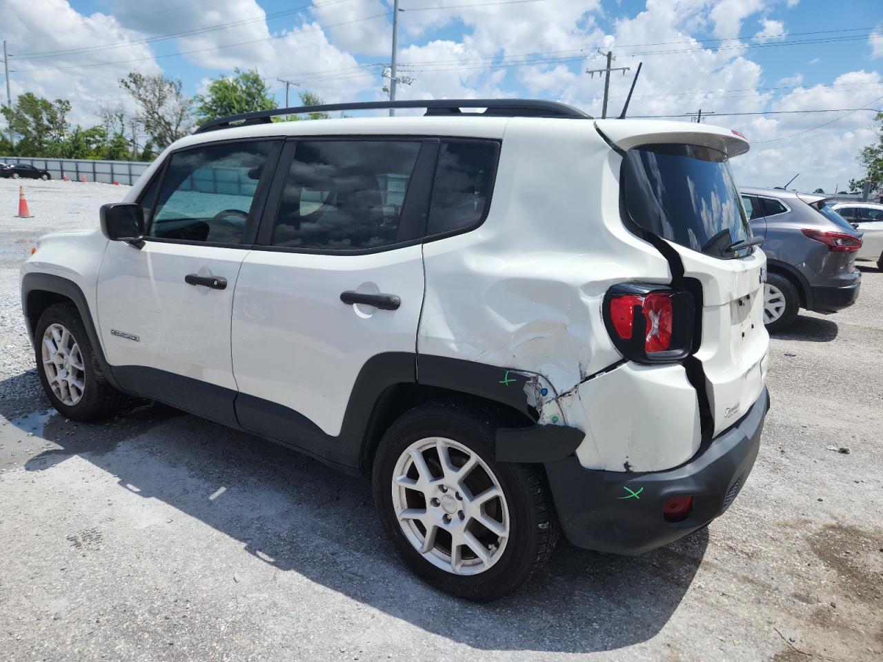 2020 Jeep Renegade Sport - Image 2