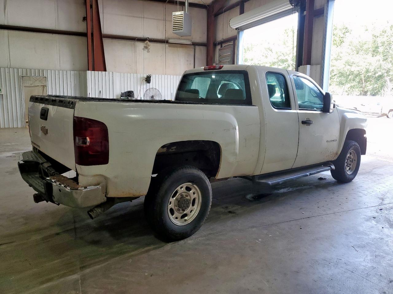2010 Chevrolet Silverado K2500 Heavy Duty - Фото 3