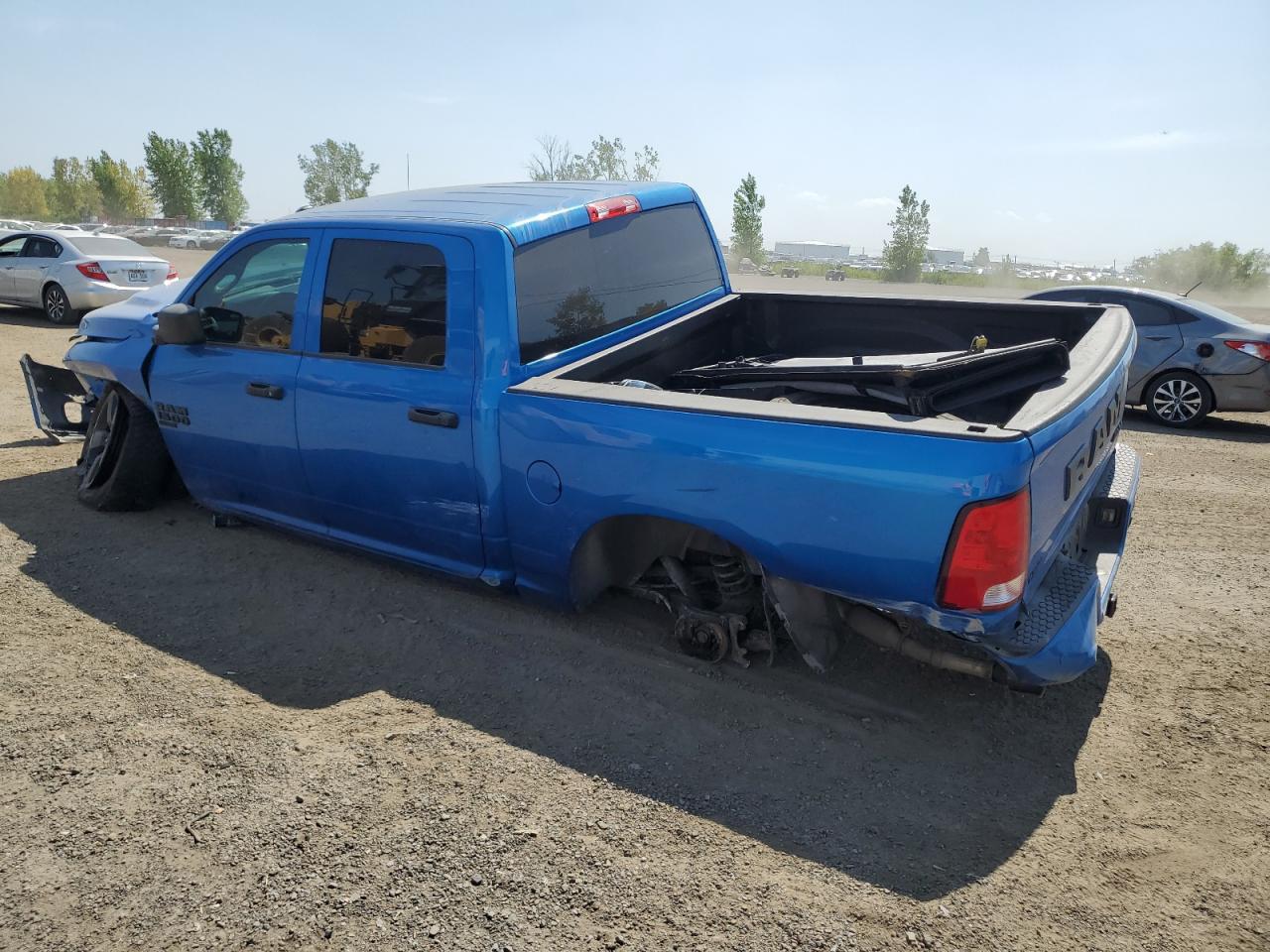 2022 Ram 1500 Classic Tradesman - Фото 2