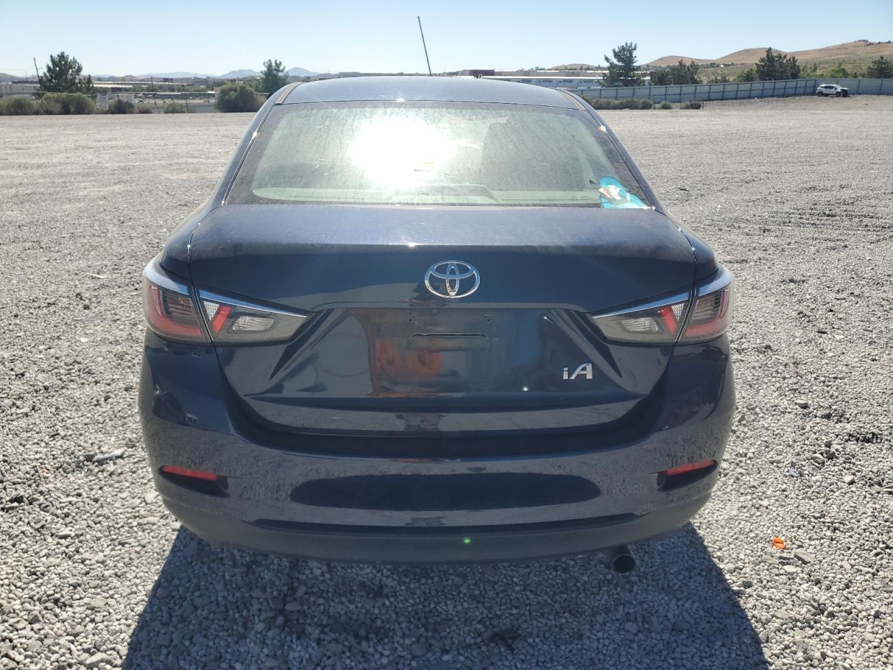 2017 Toyota Yaris Ia - Image 6