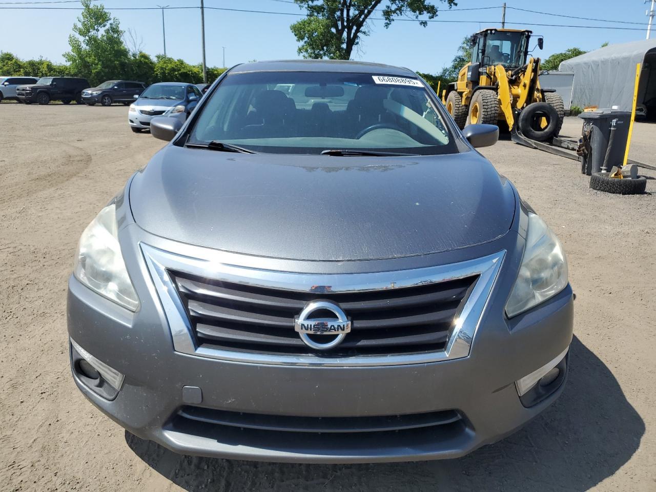 2015 Nissan Altima 2.5 - Фото 5