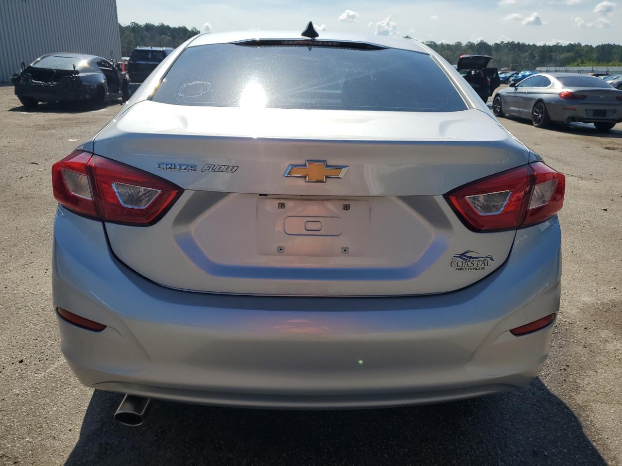 2019 Chevrolet Cruze Ls - Image 6