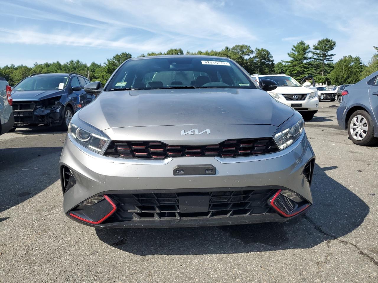 2023 Kia Forte Gt Line - Image 5