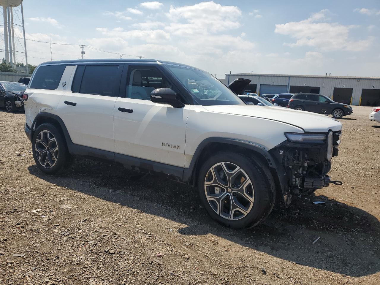 2025 Rivian R1S Adventure - Фото 4
