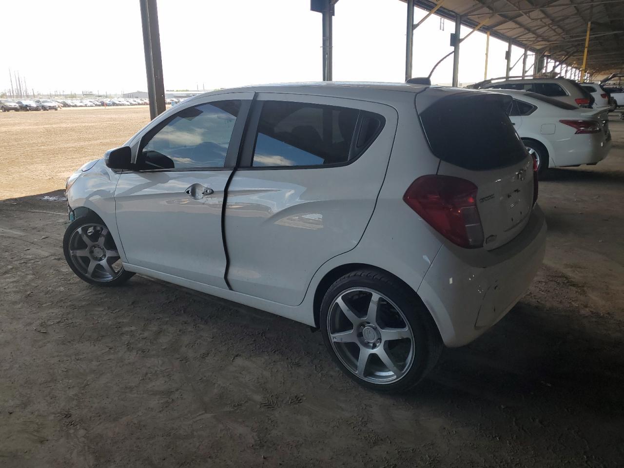 2022 Chevrolet Spark 1Lt - Фото 2