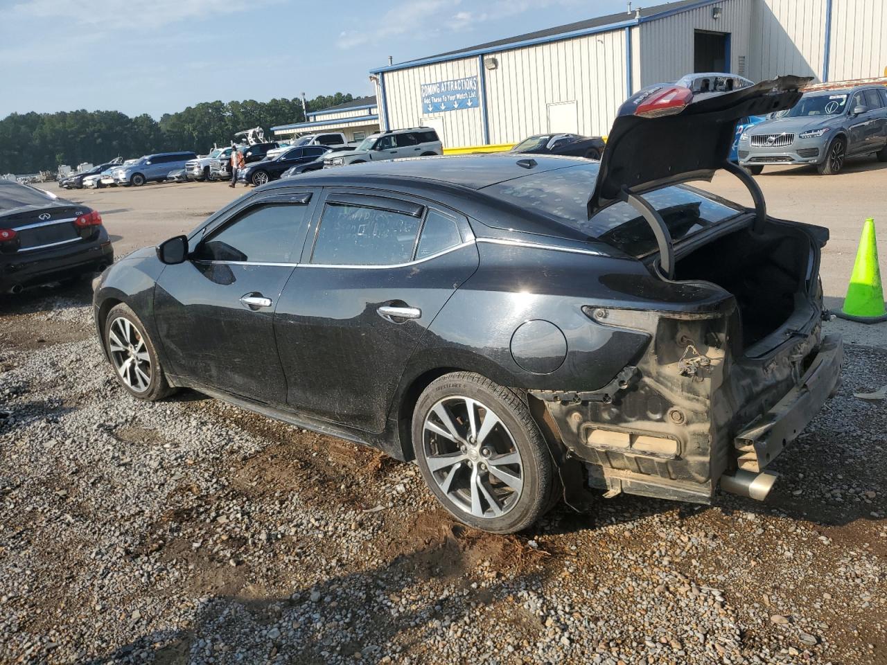 2017 Nissan Maxima 3.5S - Фото 2