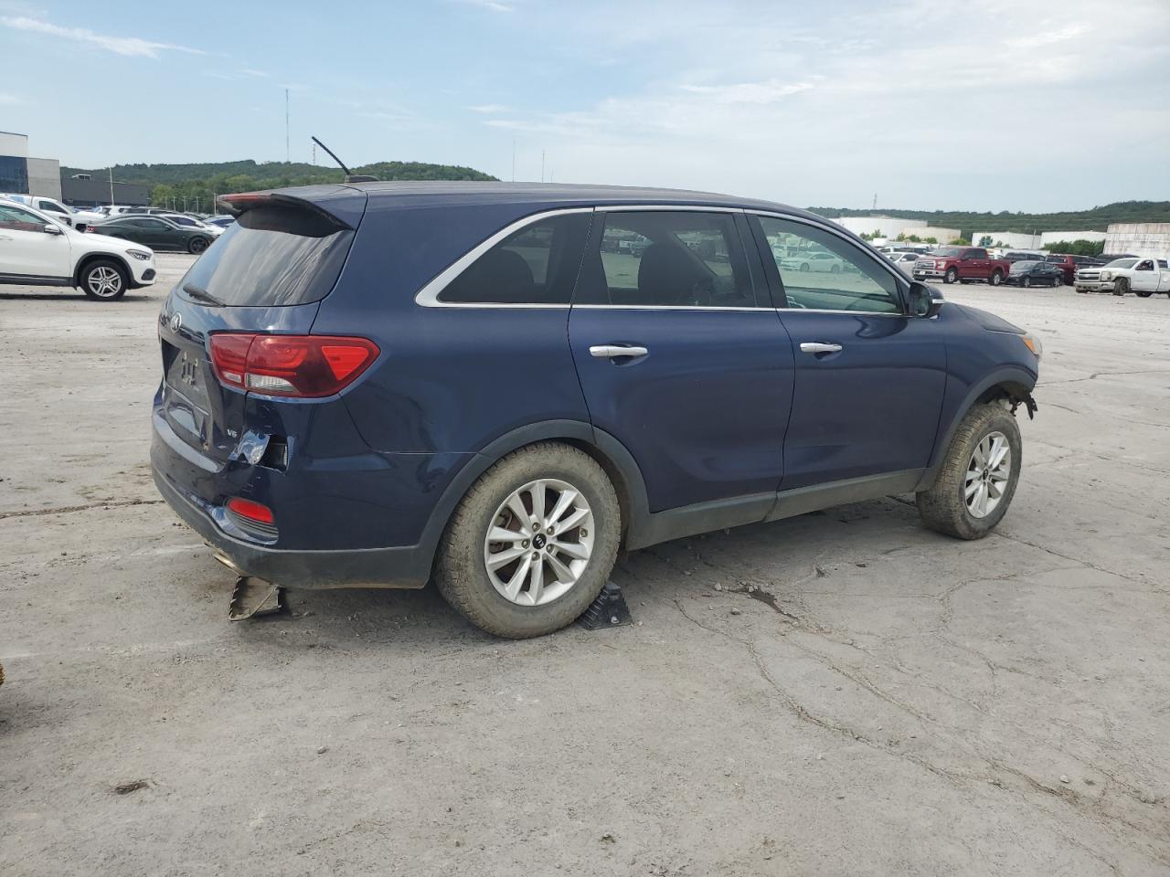 2019 Kia Sorento Lx - Фото 3