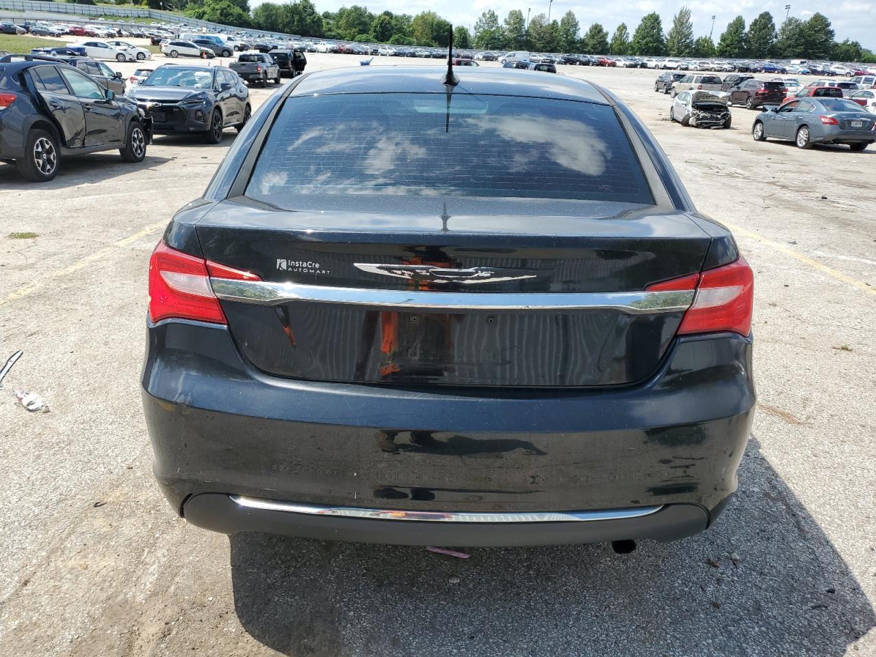 2013 Chrysler 200 Touring - Фото 6