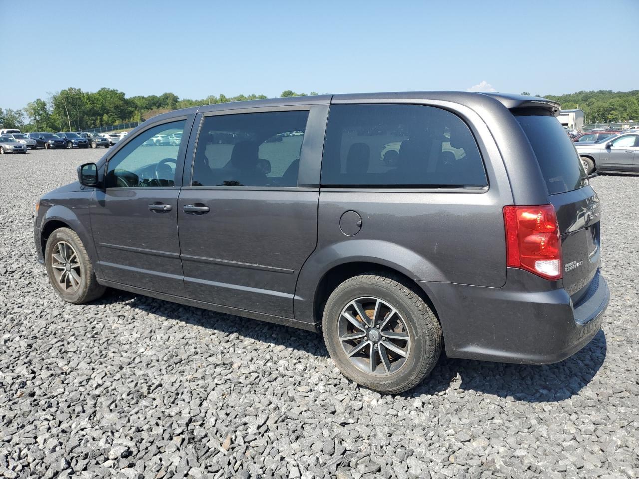 2017 Dodge Grand Caravan Sxt - Фото 2