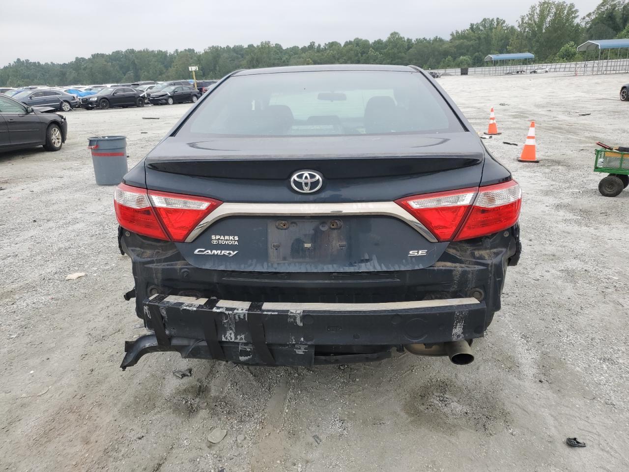 2015 Toyota Camry Le - Фото 6