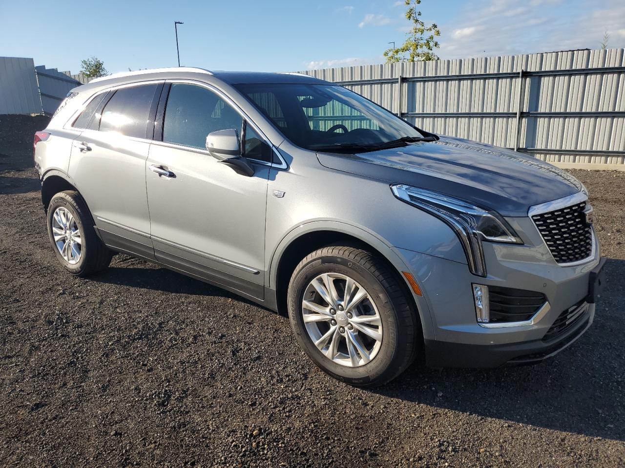 2024 Cadillac Xt5 Luxury - Image 4