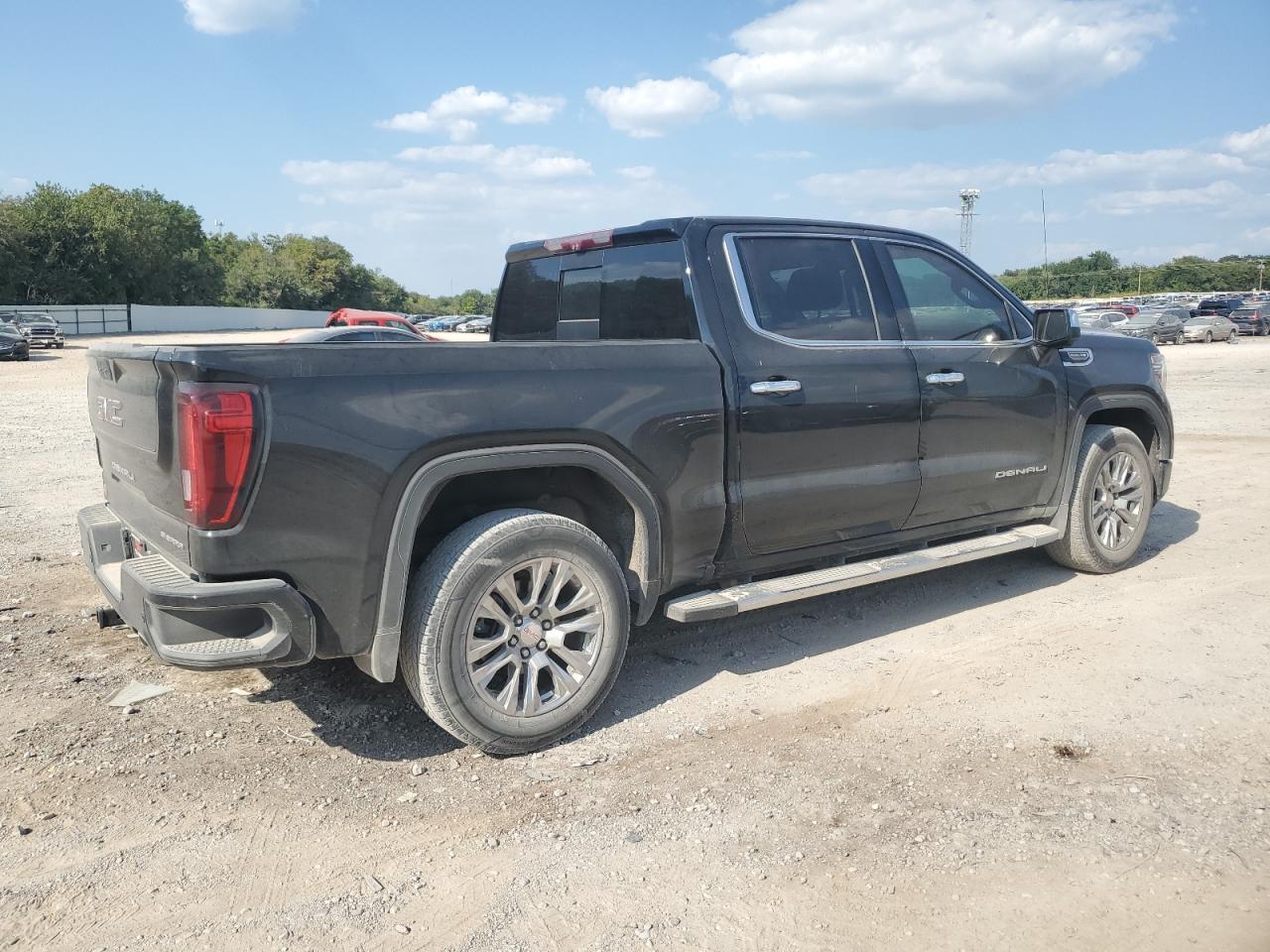 2021 GMC Sierra C1500 Denali - Image 3