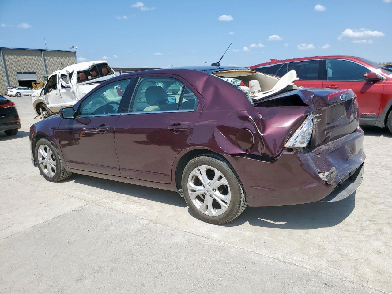 2012 Ford Fusion Se - Image 2