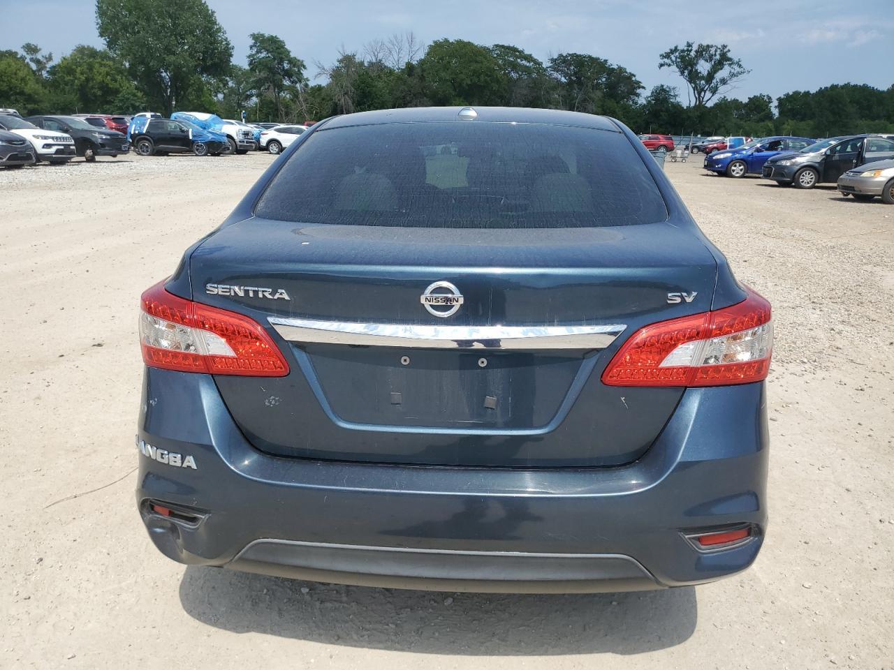 2016 Nissan Sentra S - Image 6