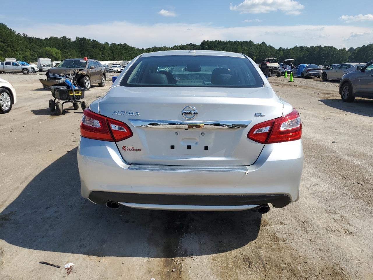 2016 Nissan Altima 2.5 - Фото 6